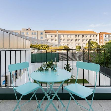 Host Wise - Modern Studios With Terrace - Walk Everywhere Porto Bagian luar foto