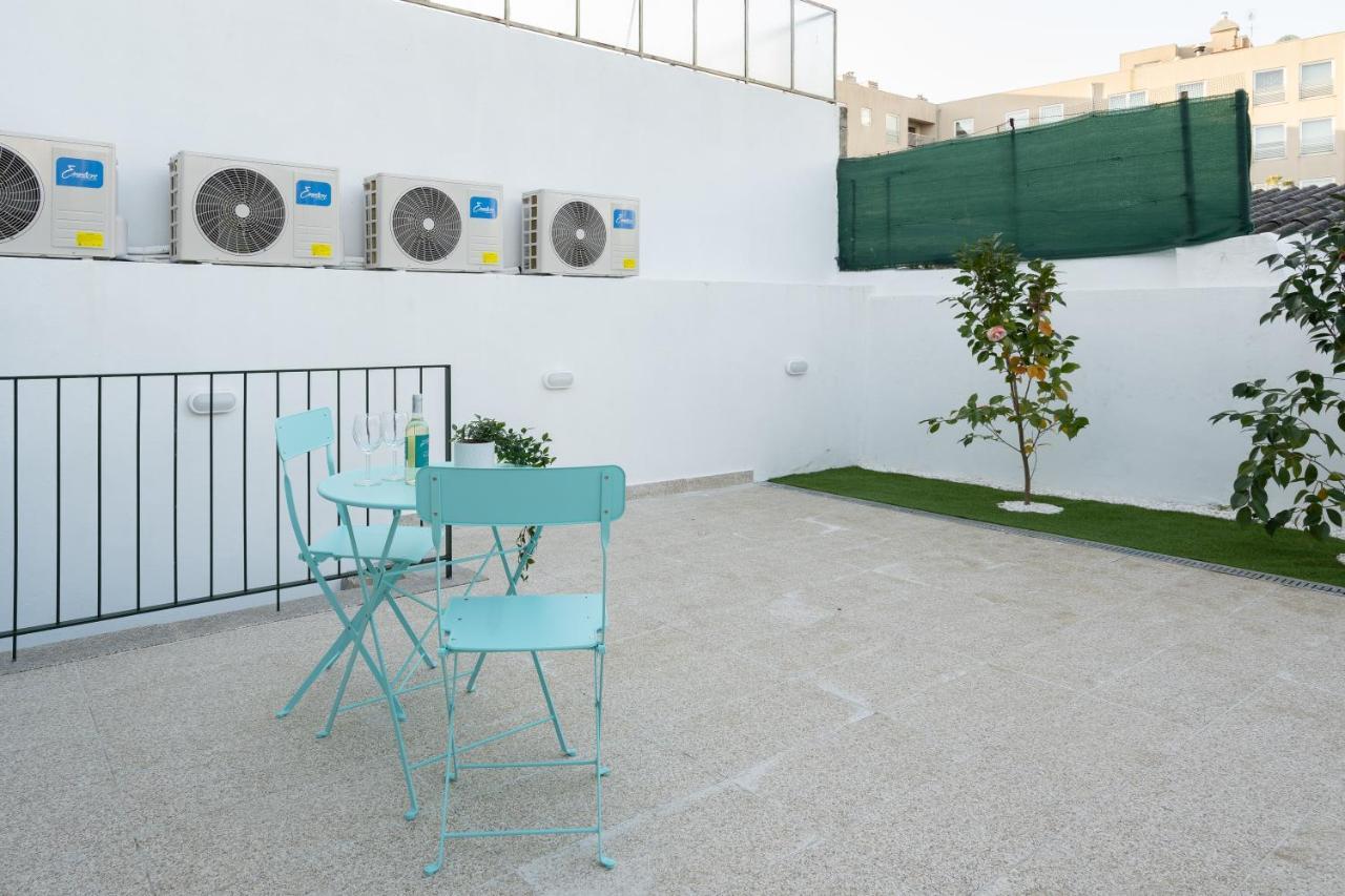 Host Wise - Modern Studios With Terrace - Walk Everywhere Porto Bagian luar foto