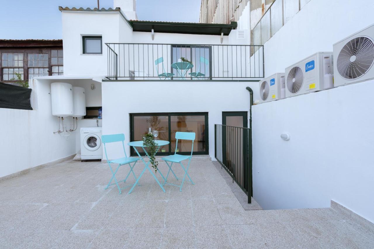 Host Wise - Modern Studios With Terrace - Walk Everywhere Porto Bagian luar foto